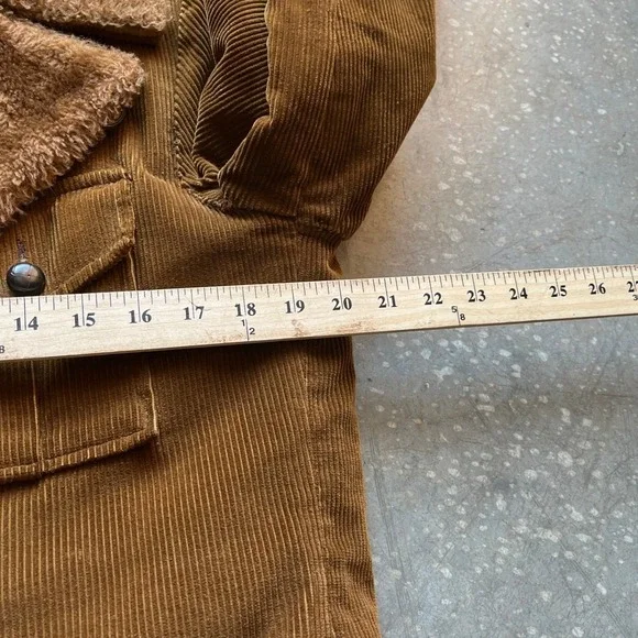 Vintage 70s Tan Corduroy Sherpa Lined Belted Winter Jacket Parka Coat Size 36